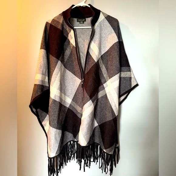 Rachel Zoe Full Zip Blanket Shawl Cape Poncho Womens Sz 1x Roomy & Warm - Picture 4 of 7